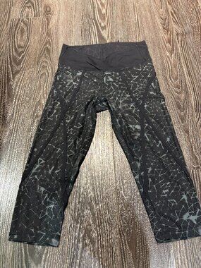 Lululemon Run: Inspire Crop II – Star Crushed Coal Black/Black